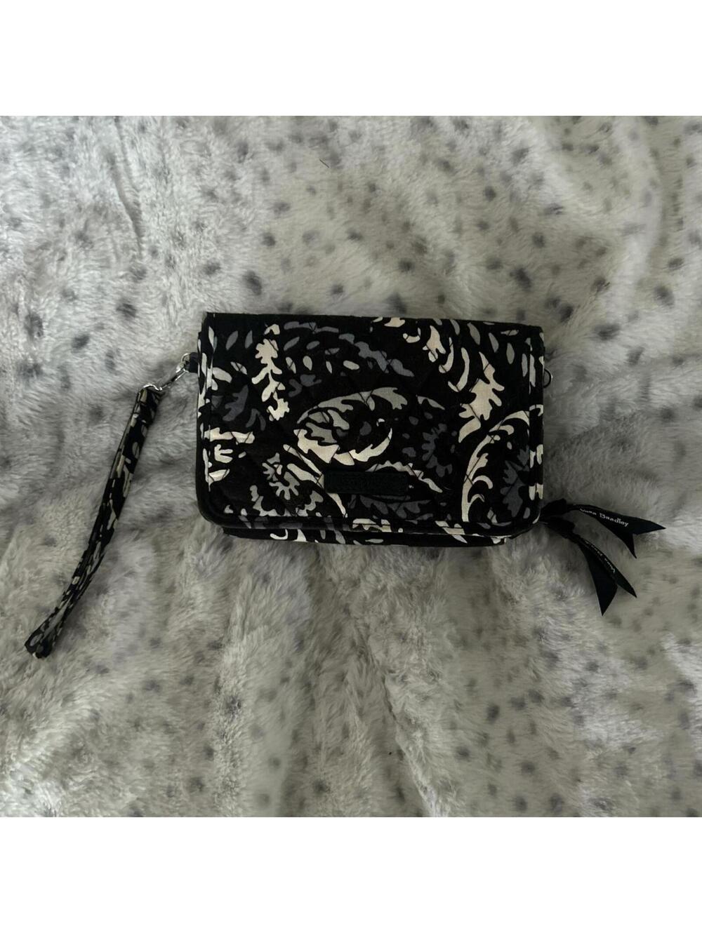 very bradley wristlet wallet! super spacious in great condition :)